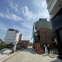 Bán Đất Trung Tâm Quận 7 Lk Nguyễn Thị Thập View Khuôn Viên Diện Tích: 54M2 Shr Gb: 10 Tỷ Liên Hệ: 0908.935765