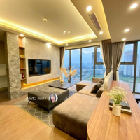 Cho Thuê Căn Hộ Cao Cấp Liễu Giai Tower, 130M2, 3 Phòng Ngủ Đồ Cơ Bản, Căn Góc Thoáng, Giá Bán 19 Triệu/Tháng