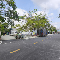 Nhà Mặt Tiền Đường Lê Thị Tám, Giá: 13,8 Tỷ, Dt: 12X25M, Có Nhà 3,5 Tầng, Xã Nhơn Đức, Nhà Bè