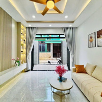 Chủ Định Cư Nước Ngoài Bán Gấp Nhà Đ. Hoàng Sa, P. Võ Thị Sáu, Q.3, 52M2, 4.150 Tỷ, 1T 2L 3 Phòng Ngủ4Wc