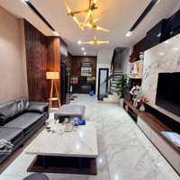 Bán Nhà Hàm Nghi, Rất Hiếm Nhà Bán, 40M2, Dân Xây, Ngõ Thông Tứ Tung. Gần Ô Tô, Giá Chỉ 8.8 Tỷ.