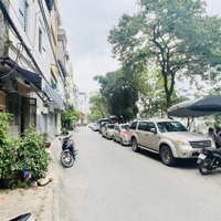 Nhà Mặt Hồ Lô Góc 3 Thoáng - Vỉa Hè Siêu To Kinh Doanh Cà Phê - 35M2 X 14 Tỷ - Trung Tâm Đống Đa.