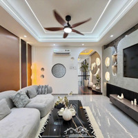 Bán Căn Siêu Phẩm Nhà Phố Full Nội Thất _Hẻm 8M_63M²_ Chỉ 9.X Tỷ
