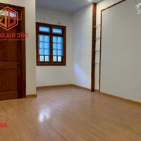 Cho thuê nhà nguyên căn mới tinh MT Nguyễn Ái Quốc, chỉ 25tr/tháng