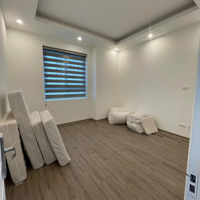 Cho Thuê Gấp Căn Hộ Licogi 12, Đại Từ 110M2, 2 Phòng Ngủ 10 Triệu Ở Hoàng Mai, Hà Nội 0911122316
