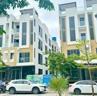 Chính Chủ Cho Thuê Liền Kề 4 Tầng 1 Tum 1 Hầm, Đường 14M Gần Nhiều Tiện Ích, Thích Hợp Kinh Doanh