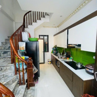 Trung Tâm Gần Chợ, Ô Tô Đến Cửa, Cách 20M Ra Phố Ô Tô Tránh, Cách 300 Hồ Điều Hoà