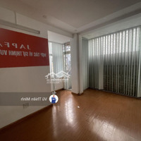 Mặt Tiền 4,2M Giá Bán 12 Tỷ - Khu Sầm Uất Buôn Bán Quận 3 - Vườn Chuối Với 33M2, 2 Phòng Ngủ 2 Vệ Sinh 3 Tầng.