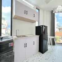 Thuê Ngay Phòng 30M2 Ban Công Bao Sáng Tại Ung Văn Khiêm Bình Thạng Gần Hutech Uef Ute Hbu Chỉ5. 9 Triệu