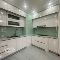 Bán Căn 102M2 Tòa A10 Nguyễn Chánh - 8.5 Tỷ - 0988579062