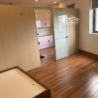 Bán Căn Hộ Chung Cư B11 Nam Trung Yên 2N1W 65M2 3,95 Tỷ Đủ Đồ