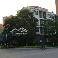 Hàng Hiếm, Bán Biệt Thự Starlake Tây Hồ Tây 132M2 Full Nội Thất Giá Bán 63 Tỷ