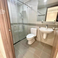 Chuyển Chổ Ở Cần Bán Cc Homyland Riverside, Tầng Cao, View Sông, 2 Phòng Ngủ 2 Vệ Sinh Giá Bán 4 Tỷ Bao Thuế Phí
