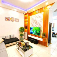 Bán Nhà Phố Hoàng Văn Thái, Lô Góc, 3 Thoáng, Nhà Đẹp, Full Nội Thất, Gần Phố