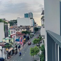 Cho Thuê 1 Phòng Ngủ Ban Công - Quận 1