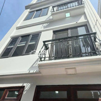 Bán Nhà Đẹp Dân Xây 5 Tầng Ngõ 560 Nguyễn Văn Cừ, Gia Thuỵ. 38M2 Full Nội Thất, 6,6 Tỷ 0943827333