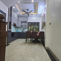 Bán Nhà Kim Ngưu, Ô Tô Đỗ Ngày Đêm. Nhà Đẹp Dân Xây Còn Mới, Hiếm.
