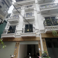 Người Thân Nhờ Bán Phố Việt Hưng, Chưa Qua Đầu Tư, 38M2, Mặt Ngõ 5Tầng, Kinh Doanh Nhỏ Được, 5.85Tỷ