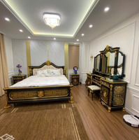Bán Cc Hoàng Thápdiện Tích115M2, Góc 2 Mặt Tiền, Nhà Đẹp Nội Thất Cao Cấp Giá Bán 4,5 Tỷ Liên Hệ: 0901023479