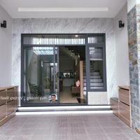 Bán Nhàhẽm Xe Hơiba Vân Khu Vip Bàu Cát, 3 Tầng, 4 Phòng Ngủ Xe Hơi Vào Nhà Giá Chỉ 9.8 Tỷ Tl