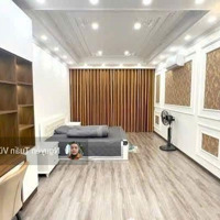 Chính Chủ Cần Bán Gấp Nhà Đường Láng, Ô Tô Đỗ Cửa, Kinh Doanh, Dân Xây, Thông Sàn 42M 5 Tầng Mt3.7