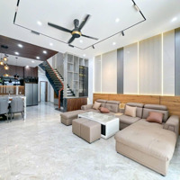 Nhà Chính Chủ 6 Tầng - 53M2 - Nhỉnh 11 Tỷ - Mặt Tiền Rộng - 20M Ra Hồ - Vf3 Vào Nhà - Q. Thanh Xuân