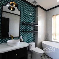 Giá Hủy Diệt : Biệt Thự Đơn Lập 10X20 Full Nội Thất Đối Diện Ngay Cluhouse Giá Bán 7 Tỷ Bao Hết