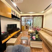 Bán Nhà Hoàng Quốc Việt- Phân Lô- Sát Mặt Phố- 2 Mặt Ngõ - 54M -Chỉ 13.X T.ỷ
