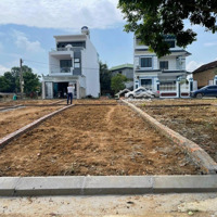 Bán Lỗ 400 Triệu Mảnh Đất Gần Đại Học Quốc Gia, Fpt Ngay Ngã Tư Hoà Lạc 105M2 Mặt Tiền 9M Cực Rẻ