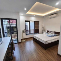 Bán Nhà Tt Cầu Giấy- Nguyễn Văn Huyên- Ô Tô Đỗ Cửa- Dân Xây- 3 Mặt Thoáng- ~40M2