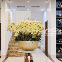 Bán Gấp Cc Golden Westlake, Thụy Khuê, 40 Tỷ, 300M2, View Trọn Hồ , Giá Tốt