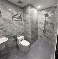 1 Căn Duy Nhất Cổ Linh Long Biên, Vị Trí Trung Tâm, Ô Tô Đỗ Cửa, Giá Rẻ Nhất Khu Vực 38M2 Chỉ 5 Tỷ