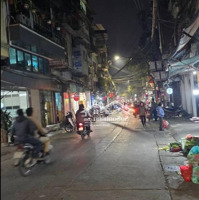 Bán Nhà Mặt Phố Hàng Mã, 33 Tỷ, 30M2, Đẹp Xuất Sắc, Hàng Hot