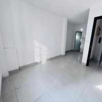 Bán Nhà Dòng Tiền Đỗ Đức Dục - Mễ Trì Hạ, 61M2 Lô Góc, 15 Phòng, 900 Triệu/Năm, Ngõ 3M, Gần Chợ