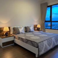 Bán Gấp Căn Hộ Chung Cư Riviera Point, Giá Siêu Hời 5,9 Tỷ, 92M2, 2 Phòng Ngủ 2Wc