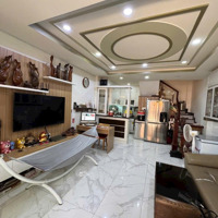 Bán Nhà Phú Nhuận!Hẽm Xe Hơi6M Sát Mặt Tiền Phan Đăng Lưu, P3,Diện Tích4.4X9M, 5 Lầu, Hđt 25 Triệu, Nhỉnh 9 Tỷ