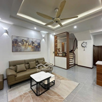 Huỳnh Thúc Kháng - 30M2 - Nhà 5 Tầng Ở Ngay - Ngõ Đẹp - Giá Rẻ Nhất Hà Nội - 7.4 Tỷ 0852.349.636