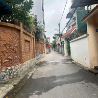 Hàng Hót Trong Ngày, Giang Biên Phố Việt Hưng 45M2 Vuông Đétmặt Tiền5M 5.1 Tỷ. Gần Trường Chủ Văn An