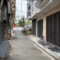 Hàng Hót Trong Ngày, Giang Biên Phố Việt Hưng 45M2 Vuông Đétmặt Tiền5M 5.1 Tỷ. Gần Trường Chủ Văn An