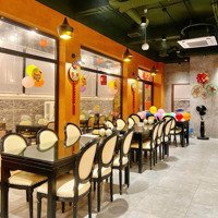 Cần Cho Thuê Căn Biệt Thự Đối Diện Vincom Chủ Đang Tự Kinh Doanh Nhà Hàng, Để Lại Full Đồ Nhà Hàng