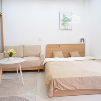 Chính Chủ Do Chuyển Đổi Công Việc Cần Bán Gấp Căn Hộ Ccmn Đình Thôn, Nhà Đẹp, Hai Mặt Thoáng 1.Xxtỷ
