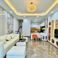 Định Cư Bán Gấp Siêu Phẩm 4 Phòng Ngủ 5 Vệ Sinhở Đường Nghĩa Phát , Phường 6 Quận Tân Bình , Tp Hcm Shr