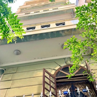 Bán Nhà Riêng Tại Đường Nguyễn Ngọc Nại- 18,5 Tỷ, 70 M2- Vị Trí Ngõ Đẹp- Oto -Kinh Doanh Vp