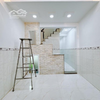 Nhà Bến Vân Đồn Q4- Hẻm 4M- 3 Lầu - 24M2 - Ko Qh-Chỉ 3 Tỷ Nhỉnh
