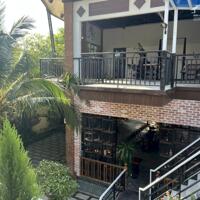 Bán Villa sân vườn mặt tiền đường Hoàng Văn Thái vườn trung tâm thành phố Phan Thiết DT 734m2 Hướng Bắc giá 20 tỷ