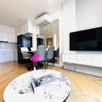 Chủ Nhà Cần Bán Căn 1N + Tại Toà S205 . Hướng Đông Bác Mát Mẻ - View Bể Bơi Cực Đẹp Giá Nhỉnh 2 Tỷ