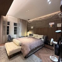 Bán Nhà Bùi Quốc Khái, Ô Tô Đỗ Cửa, Đi Đâu Cũng Tiện, Chỉ Thiếu Người Ở