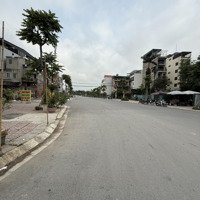 Bán Nhà-#Ngọcthuy#- Lô Góc-Ô Tô Đỗ Cổng - Giá Bán 6Tỷ Nhỉnh