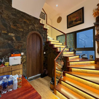 Hàng Độc Lạ Căn Hộ Penthouse Ecopark Hoàn Thiện 3 Tầng Nội Thất Sang Trọng Có 4Phòng Ngủ Giá Bán 8Tỷ700
