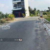 Bán Miếng Đất Gần Trường Thcs Thị Trấn Bến Lứcdiện Tích80M2 Full Thổ Cư Chỉ 620 Triệu Sổ Hồng Riêng